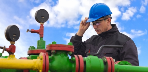 All employers, employees, and contractors within all three segments of the oil and gas industry (upstream, midstream, and downstream) are responsible for ensuring safe and healthful work sites.