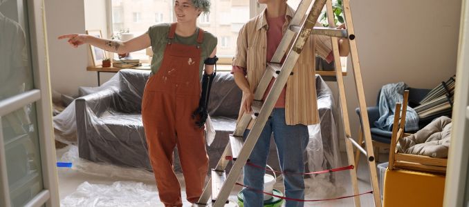 Female Amputee with Worker and Ladder 