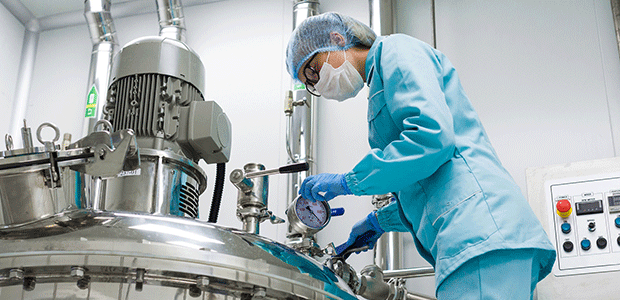 How to Select Fixed and Portable Gas Detection to Make the Chemical Industry Safer