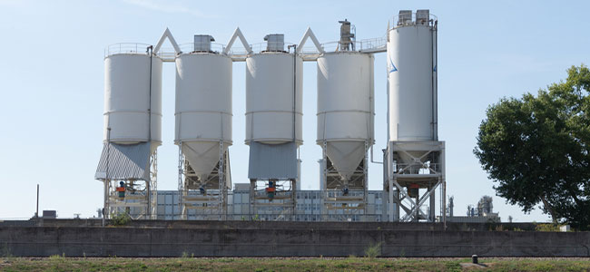 Buzzi Unicem USA Challenges OSHA Citations Over Mississippi River Accident