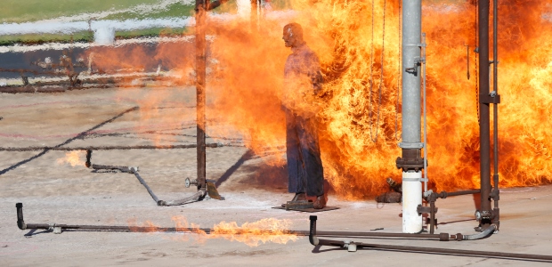 NFPA 2112 is the industry standard for FR garments designed to protect wearers against exposure to flash fire and provides a starting ground from which safety managers in oil, gas, chemical, and petrochemical industries can build effective FR PPE programs to address the specific risks they face daily. (Westex by Milliken photo)