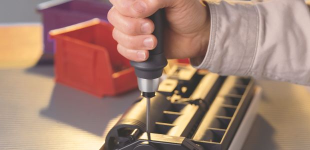 Excessive tool vibration can decrease blood flow, damage nerves, and cause muscle fatigue. (Ingersoll Rand® Assembly Power Tools photo)
