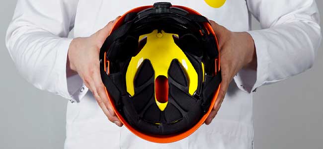 What Is Rotational Motion and Its Role in Concussions?